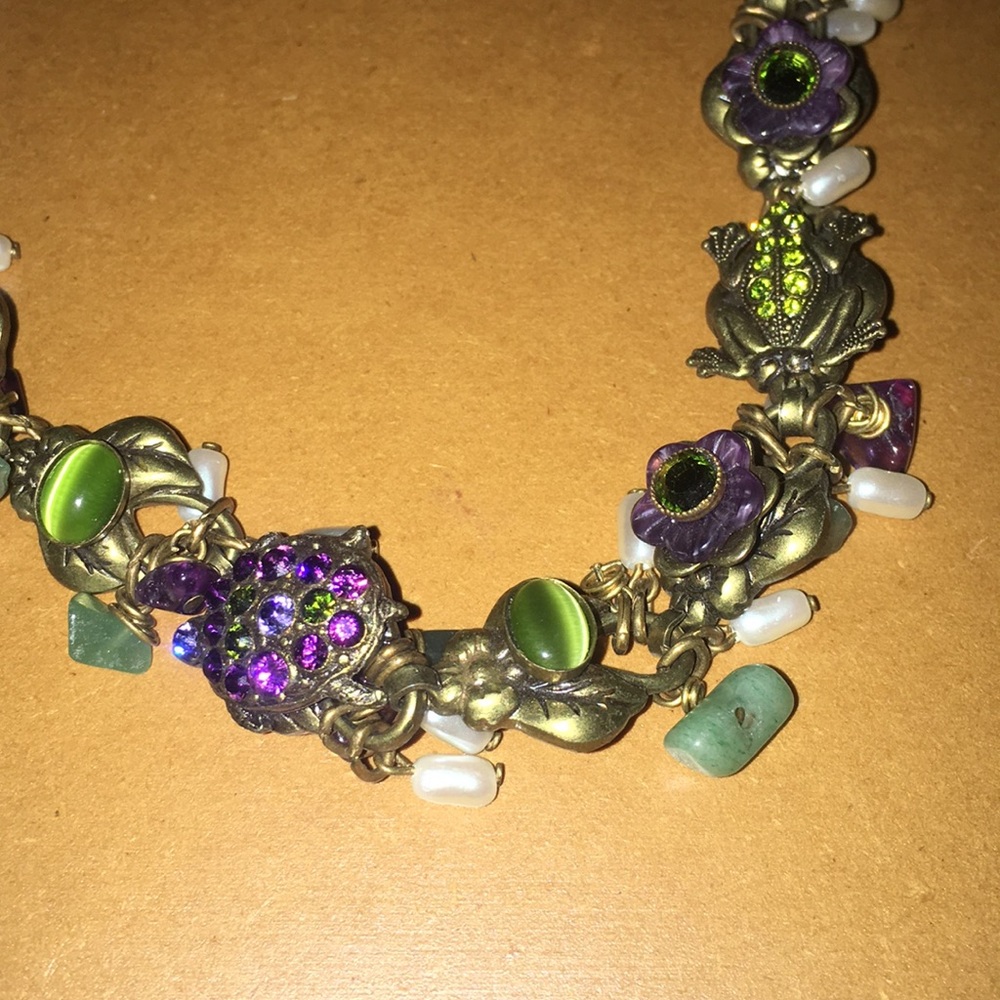 Necklace - Picture 2 of 2